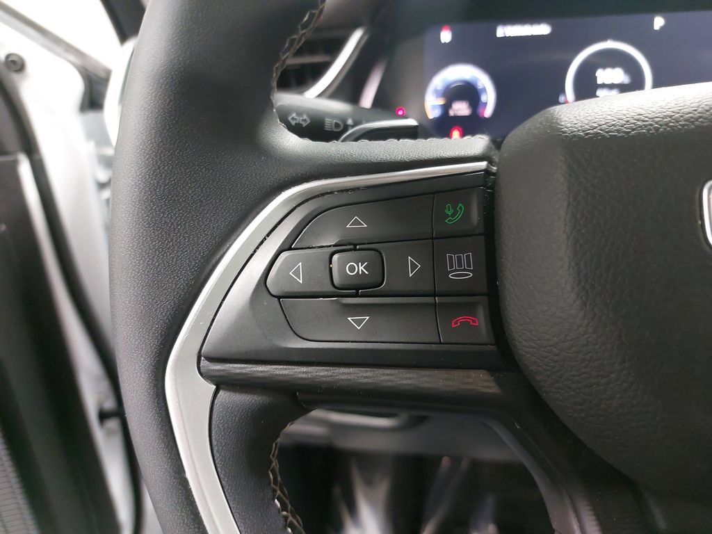 2023 JEEP GRAND CHEROKEE - Image 16