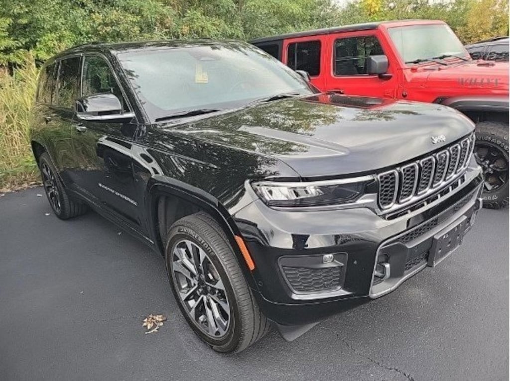 Used 2024 Nissan Murano SV SUV