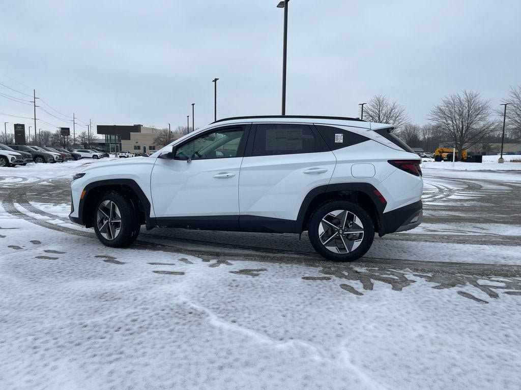 New 2026 Hyundai Tucson Hybrid SEL SUV
