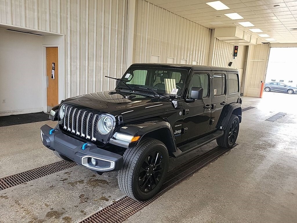 Used 2022 Jeep Wrangler Unlimited 4xe Sahara SUV