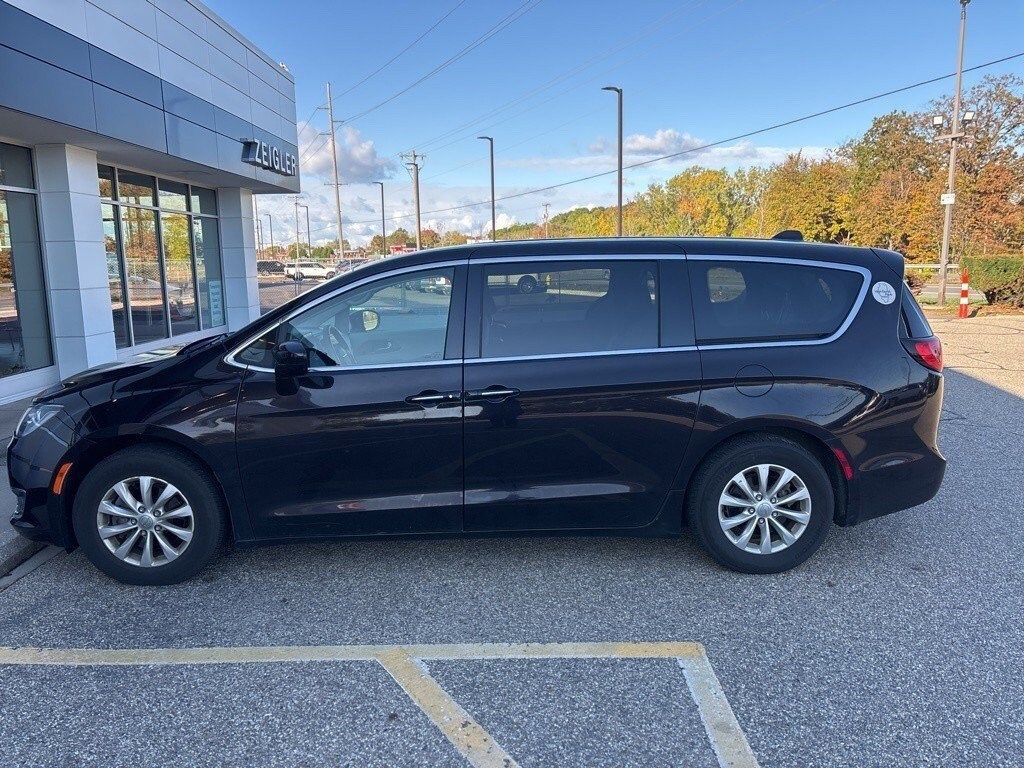 Used 2019 Chrysler Pacifica Touring Plus Van Passenger Van
