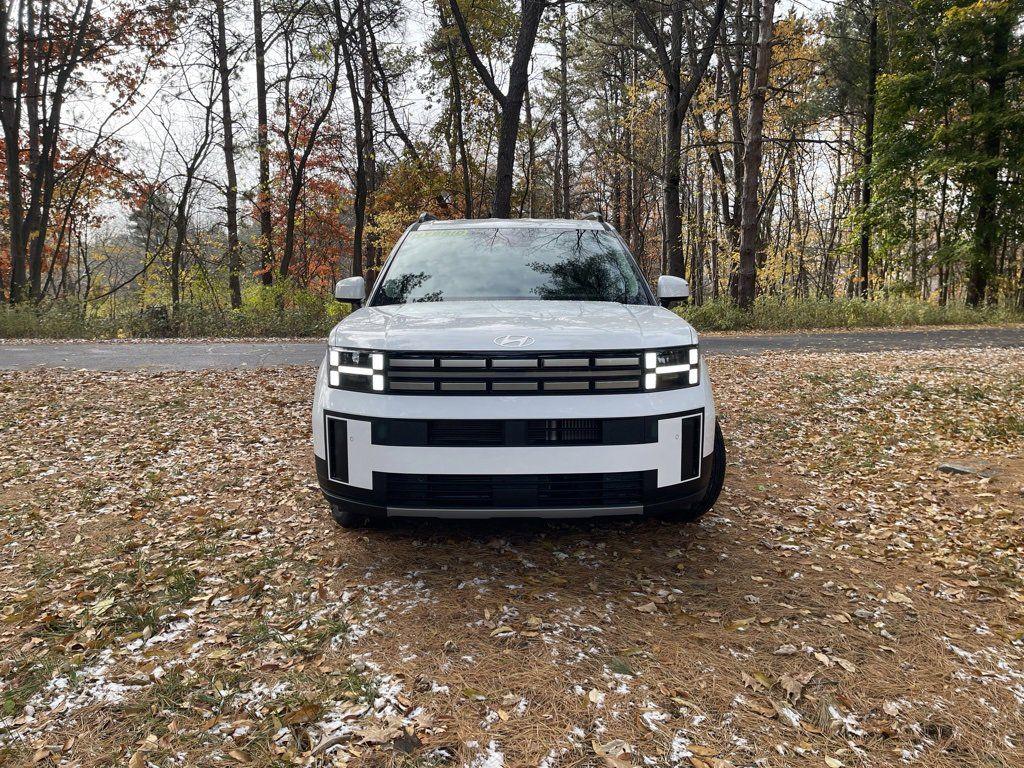 2026 Hyundai Santa Fe SEL's photo