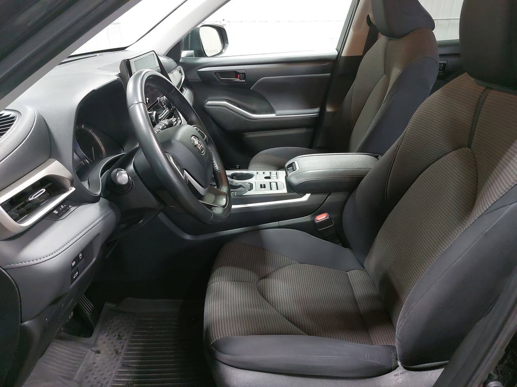 2023 TOYOTA HIGHLANDER - Image 16