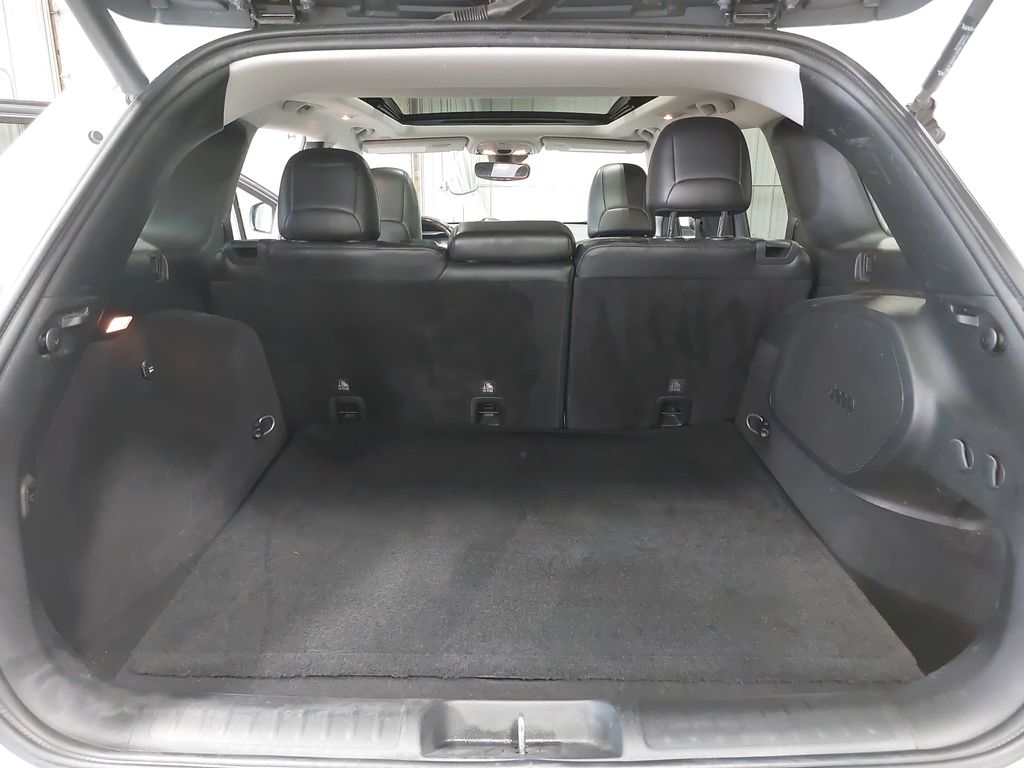 2019 JEEP CHEROKEE - Image 12