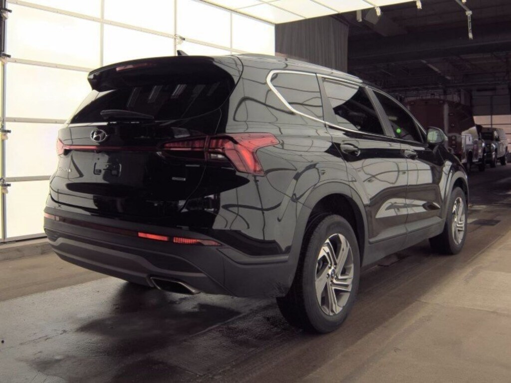 Used 2023 Hyundai Santa Fe SE SUV