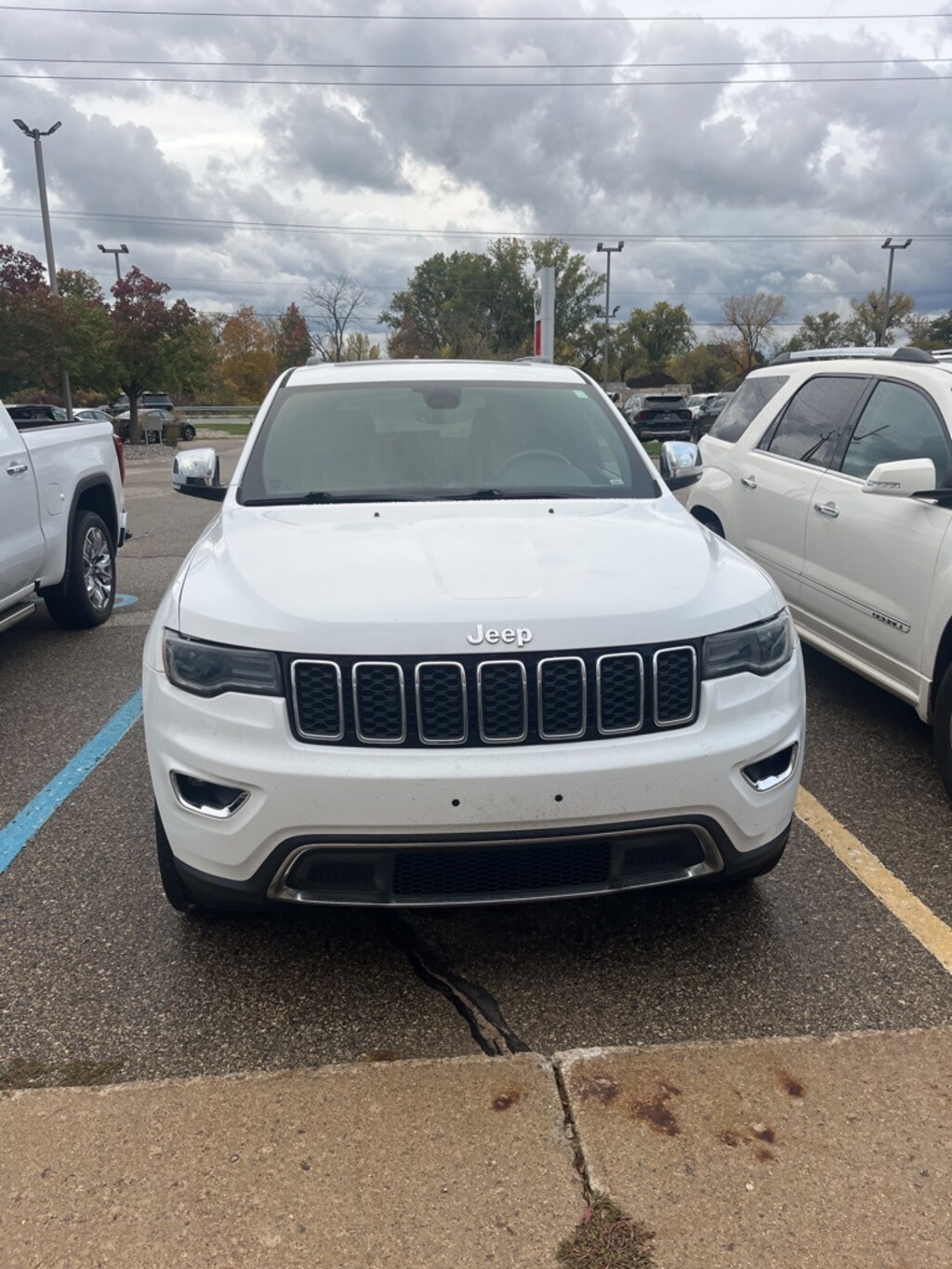 Used 2018 Jeep Grand Cherokee Limited 4x4 SUV