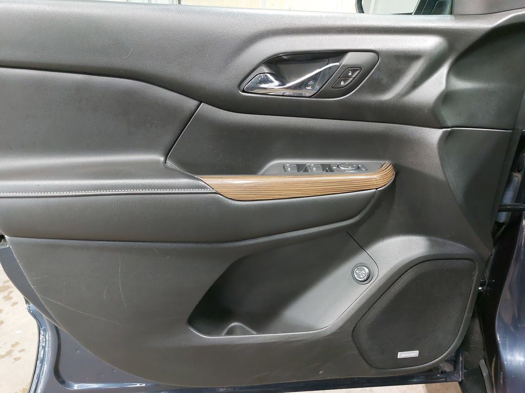 2018 GMC ACADIA - Image 29