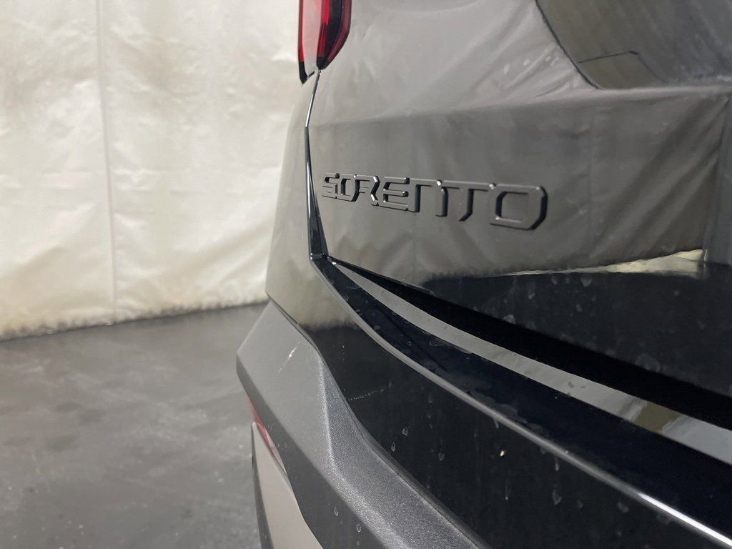 2025 KIA SORENTO - Image 45