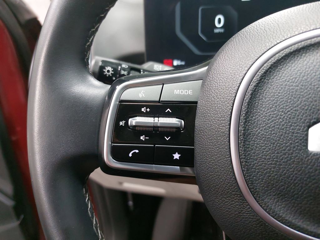 2024 KIA SORENTO - Image 19