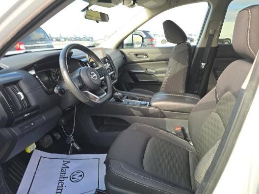 2024 NISSAN PATHFINDER - Image 2