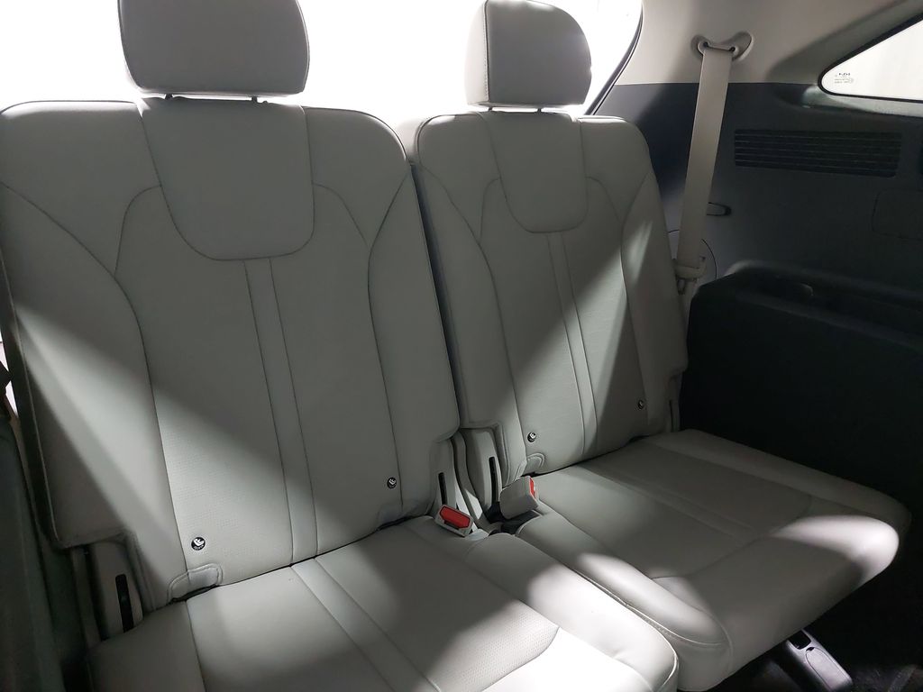 2024 KIA SORENTO - Image 12