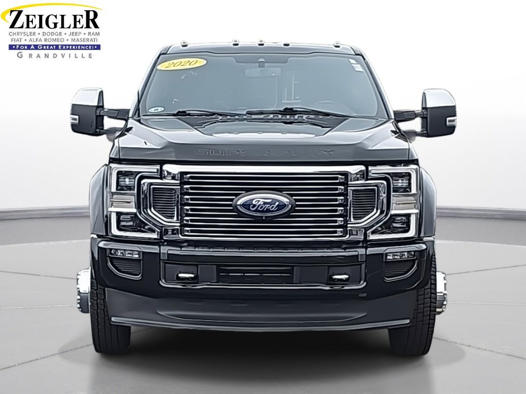 2020 Ford F-450 Platinum photo 2