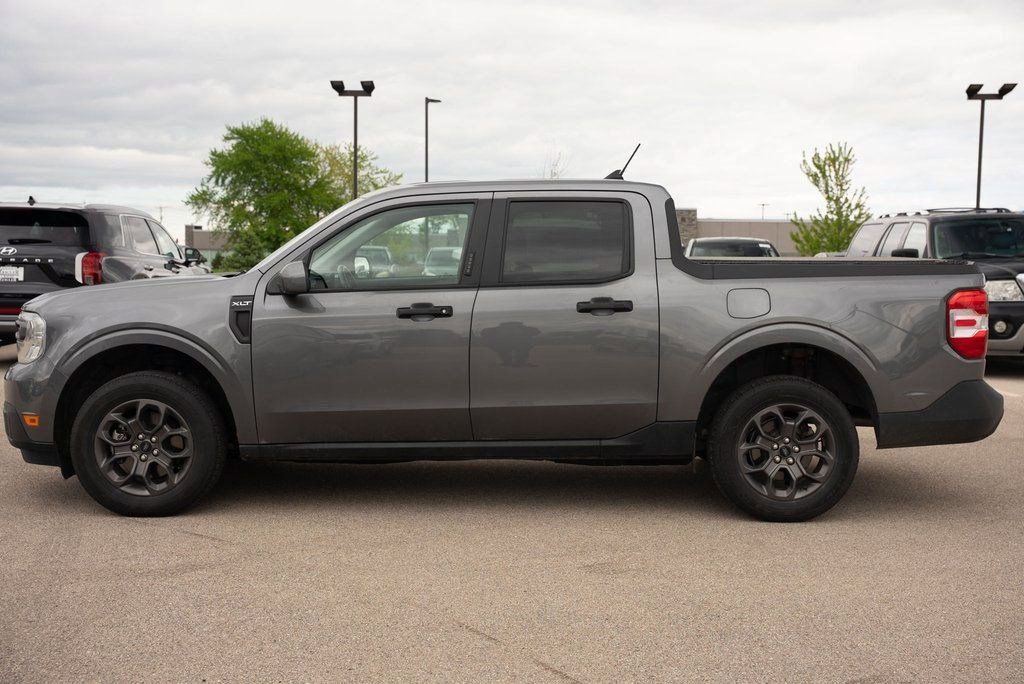2023 Ford Maverick XLT photo 3