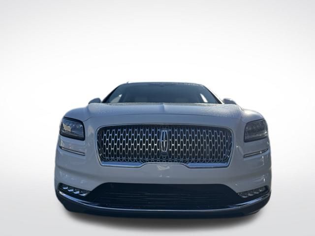 2022 Lincoln Nautilus Black Label photo 2