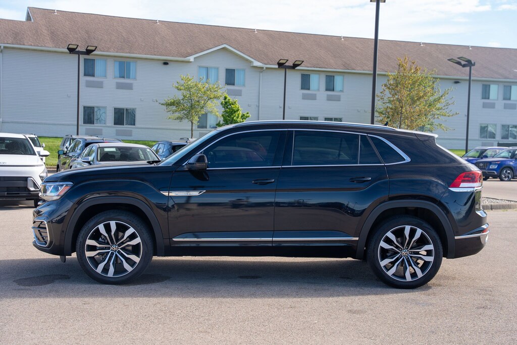 Used 2021 Volkswagen Atlas Cross Sport 3.6L V6 SEL Premium R-Line 4MOTION SUV