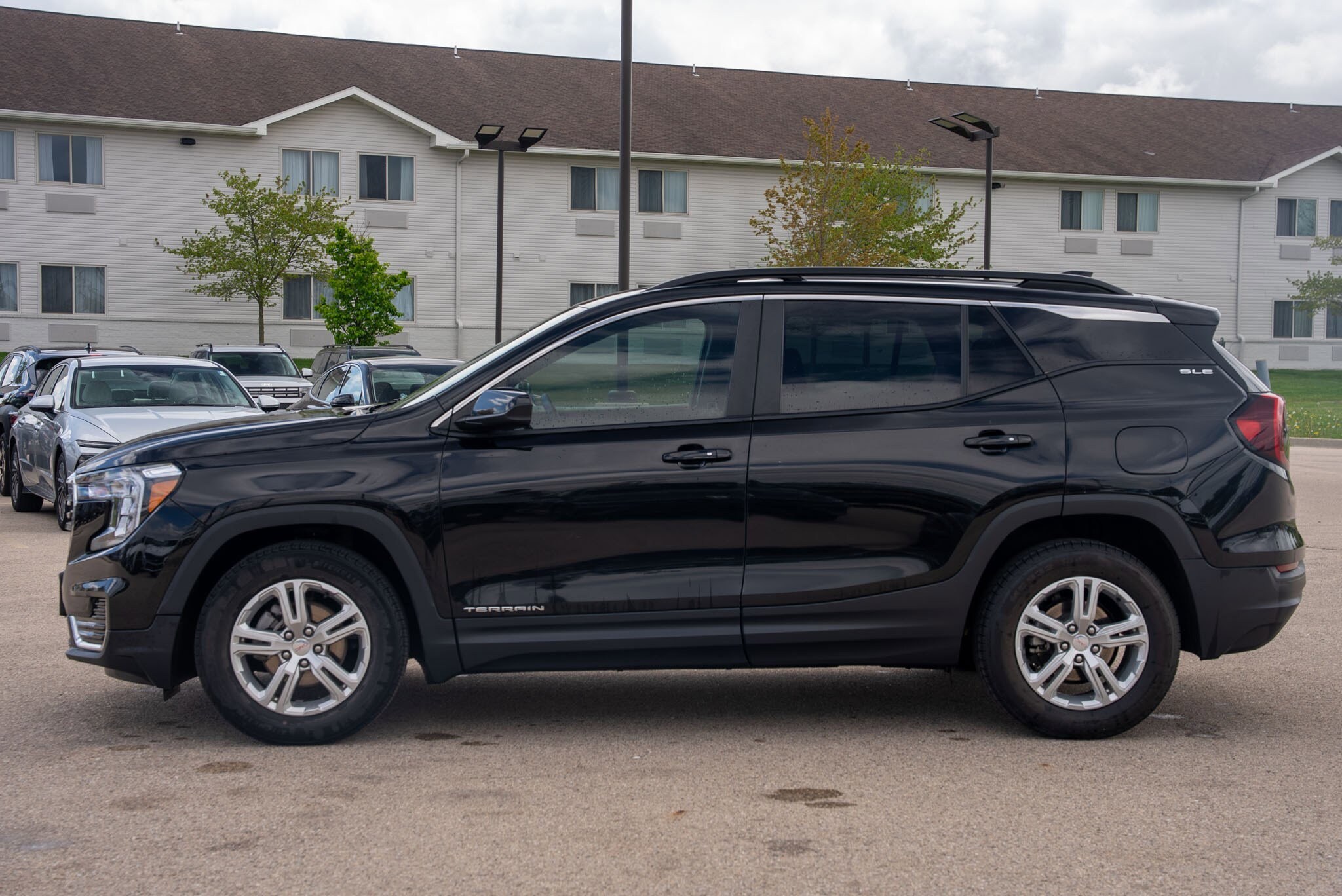 2022 Gmc Terrain SLE photo 3
