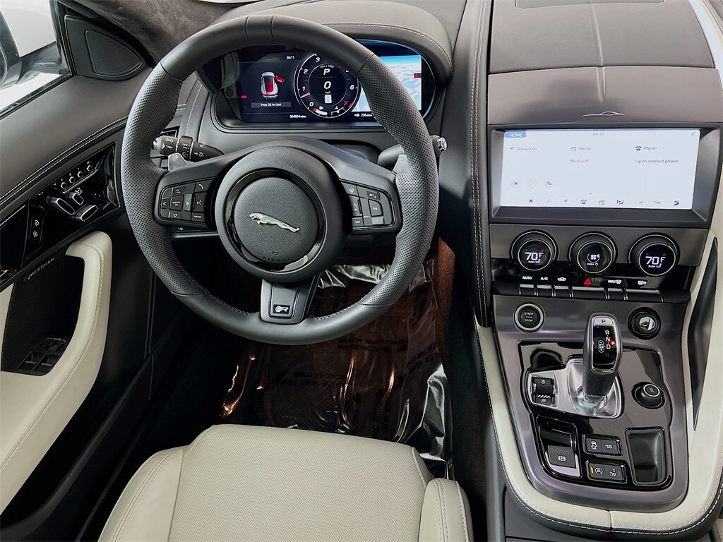 2024 JAGUAR F-TYPE - Image 24