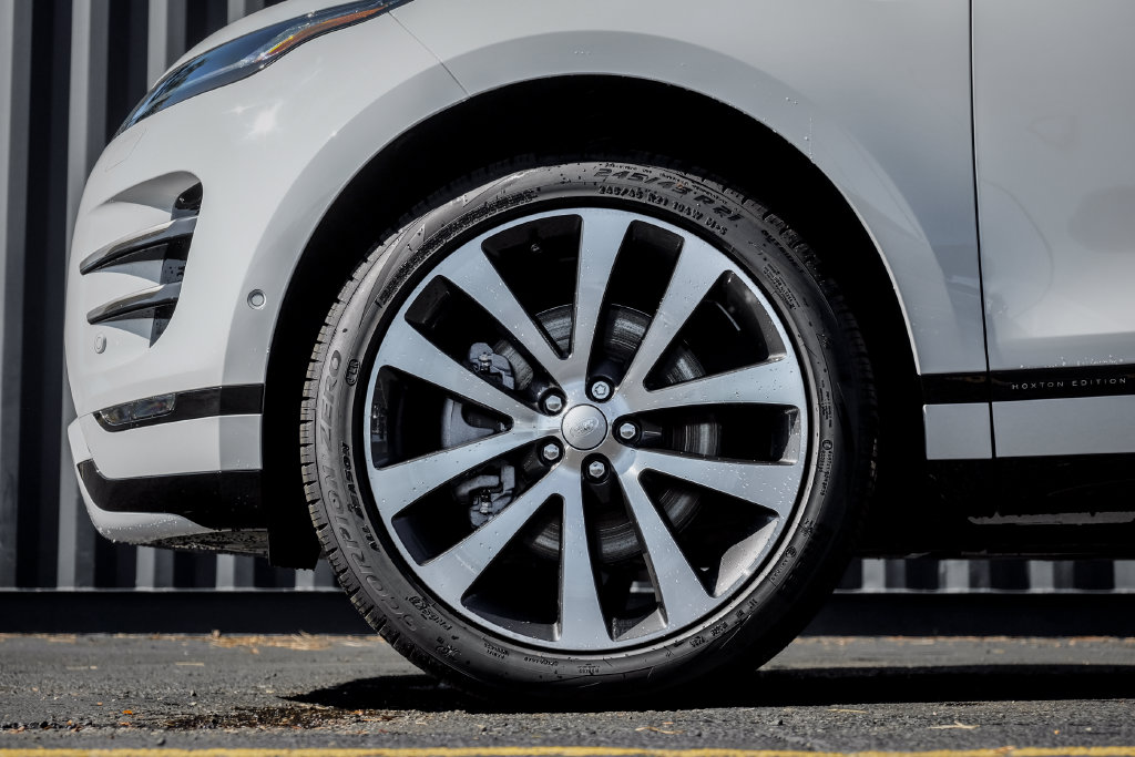 New 2026 Land Rover Range Rover Evoque Hoxton Edition SUV