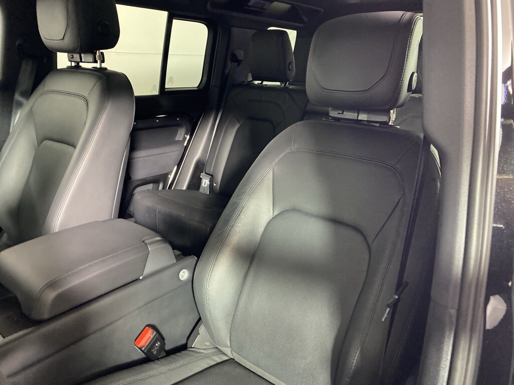 2023 LAND ROVER DEFENDER - Image 27