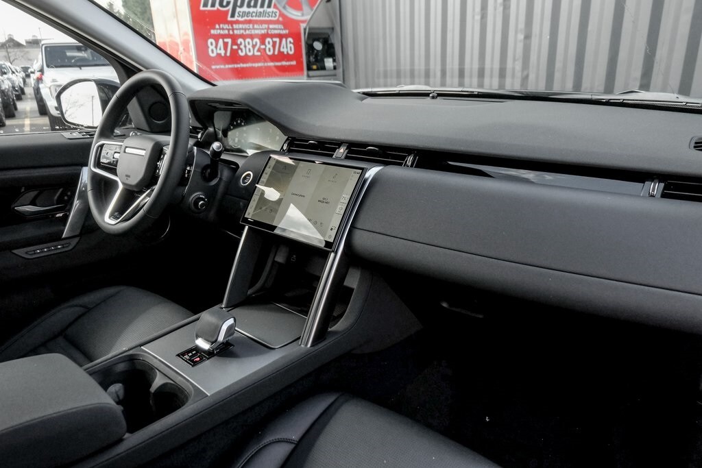 2025 LAND ROVER DISCOVERY SPORT - Image 22