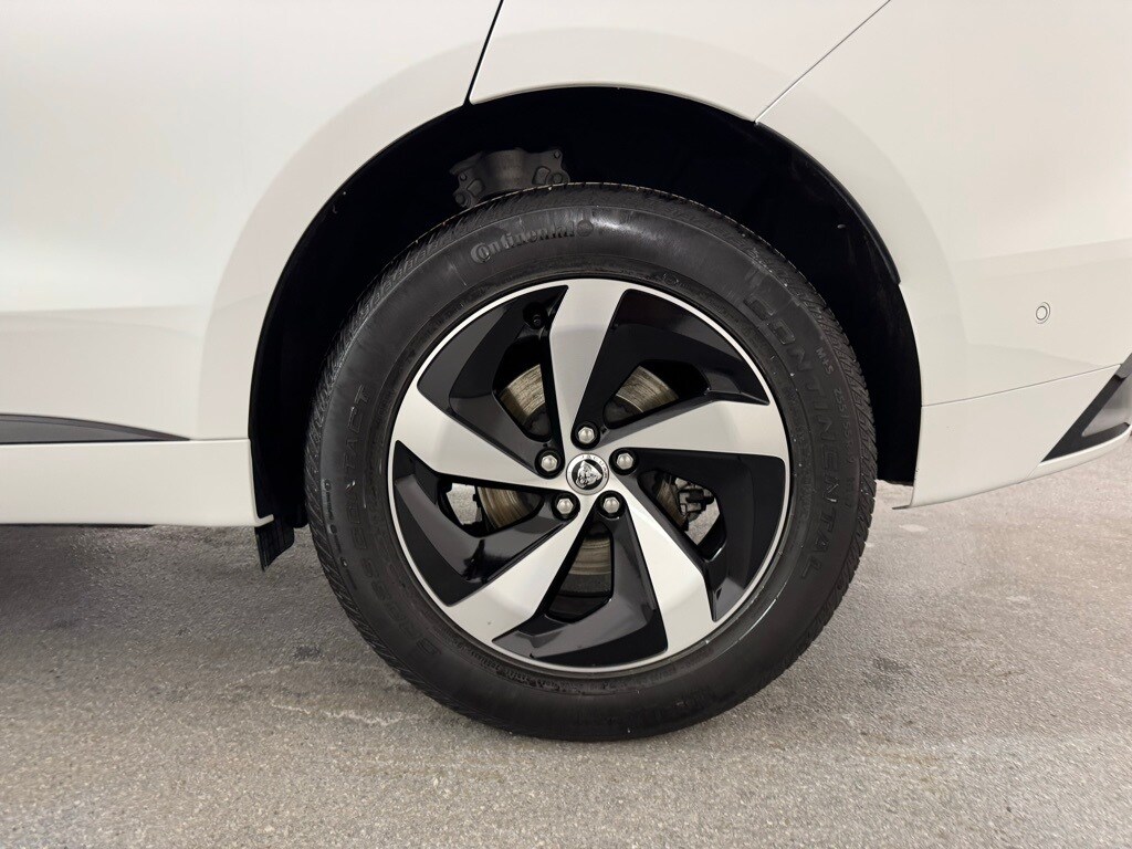 2026 JAGUAR F-PACE - Image 37