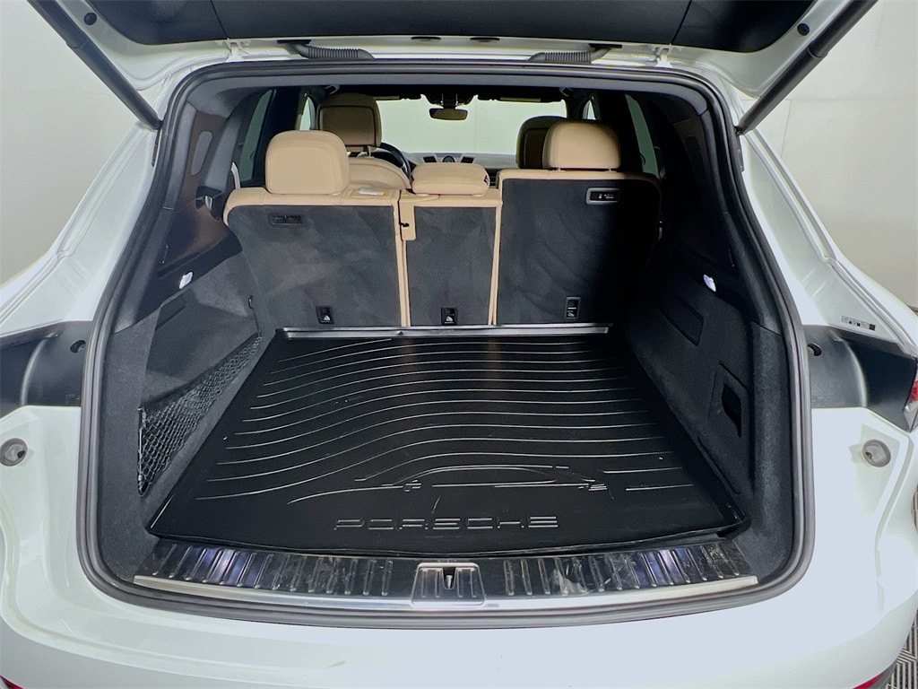 2023 PORSCHE CAYENNE - Image 28