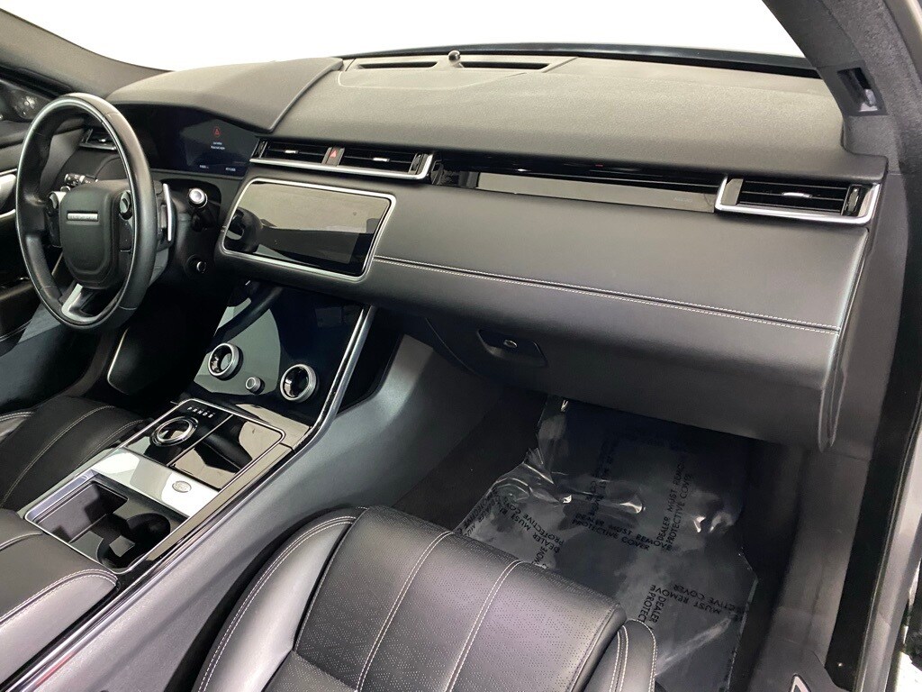 2020 LAND ROVER RANGE ROVER VELAR - Image 32