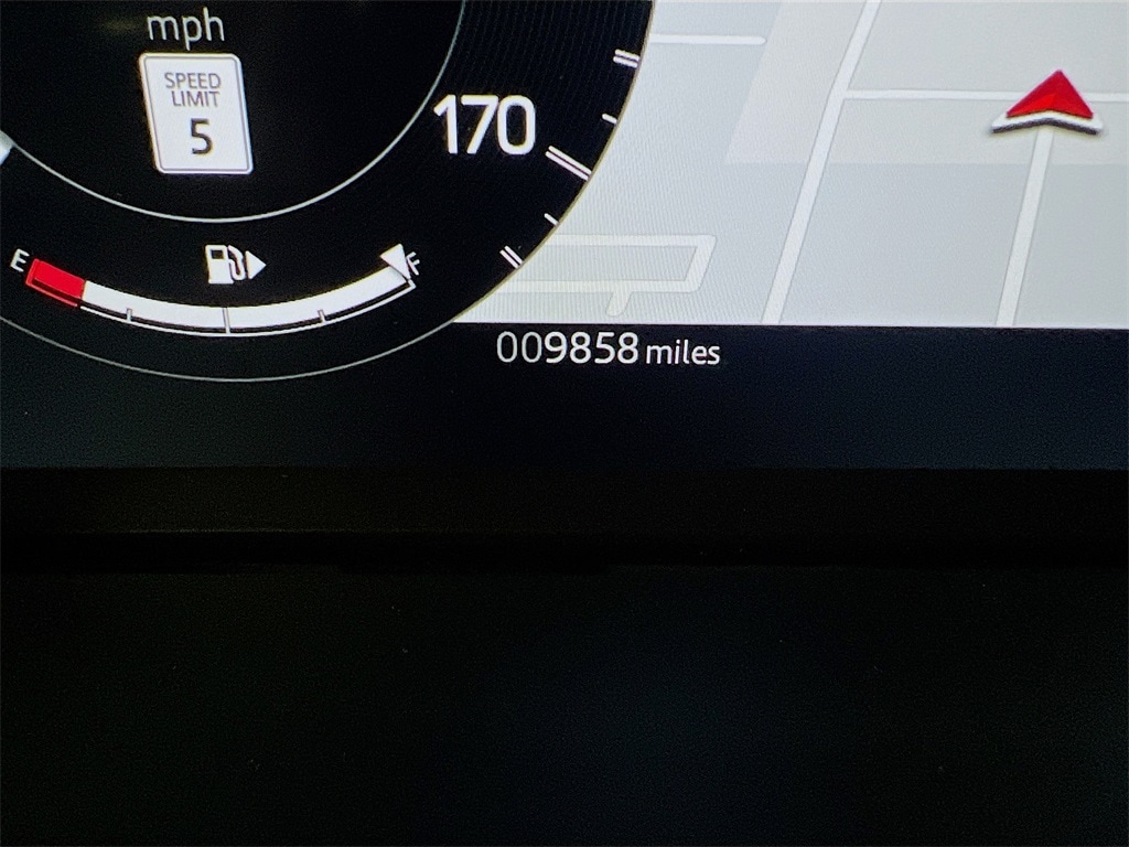 2025 LAND ROVER DISCOVERY SPORT - Image 12