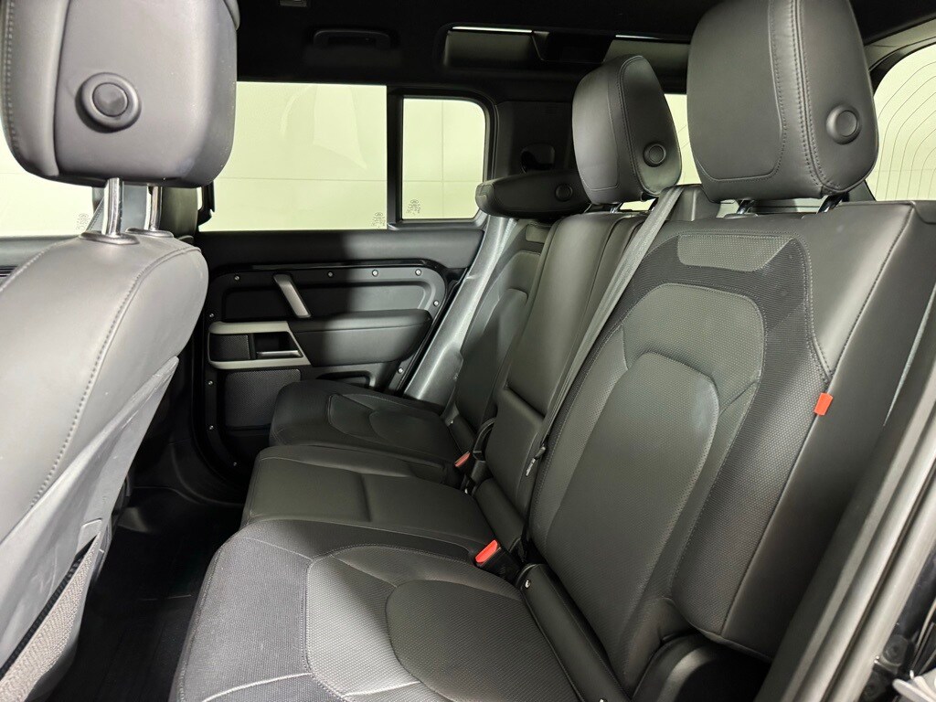 2023 LAND ROVER DEFENDER - Image 24