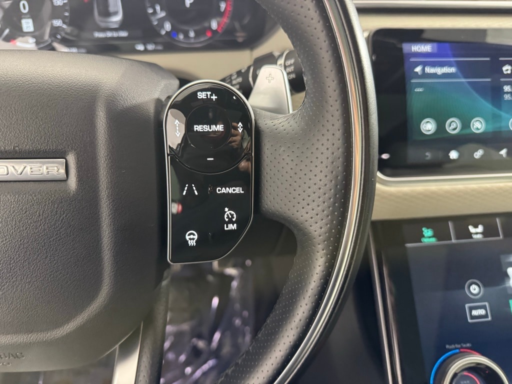 2019 LAND ROVER RANGE ROVER VELAR - Image 15