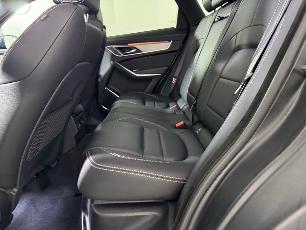 2026 JAGUAR F-PACE - Image 21