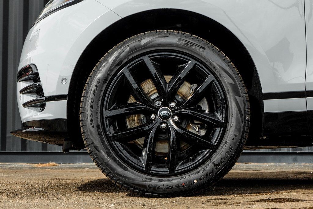 Certified 2026 Land Rover Range Rover Velar P250 Dynamic SE SUV