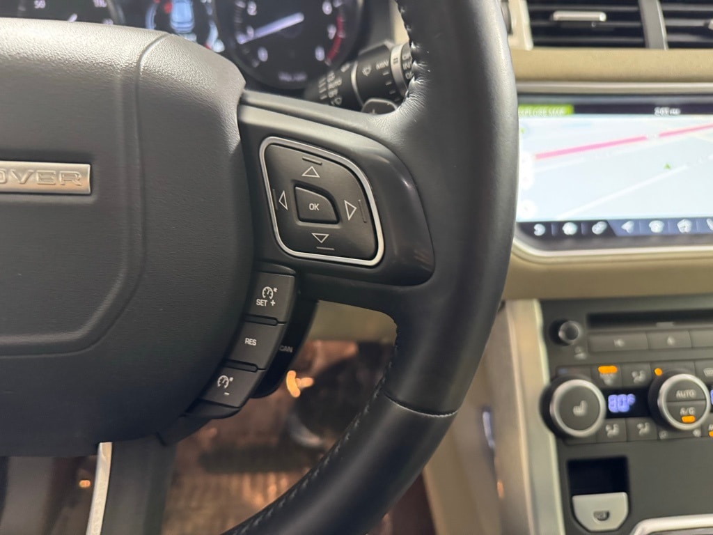 2017 LAND ROVER RANGE ROVER EVOQUE - Image 17