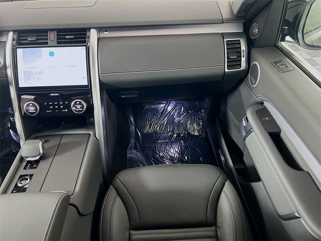 2025 LAND ROVER DISCOVERY - Image 25