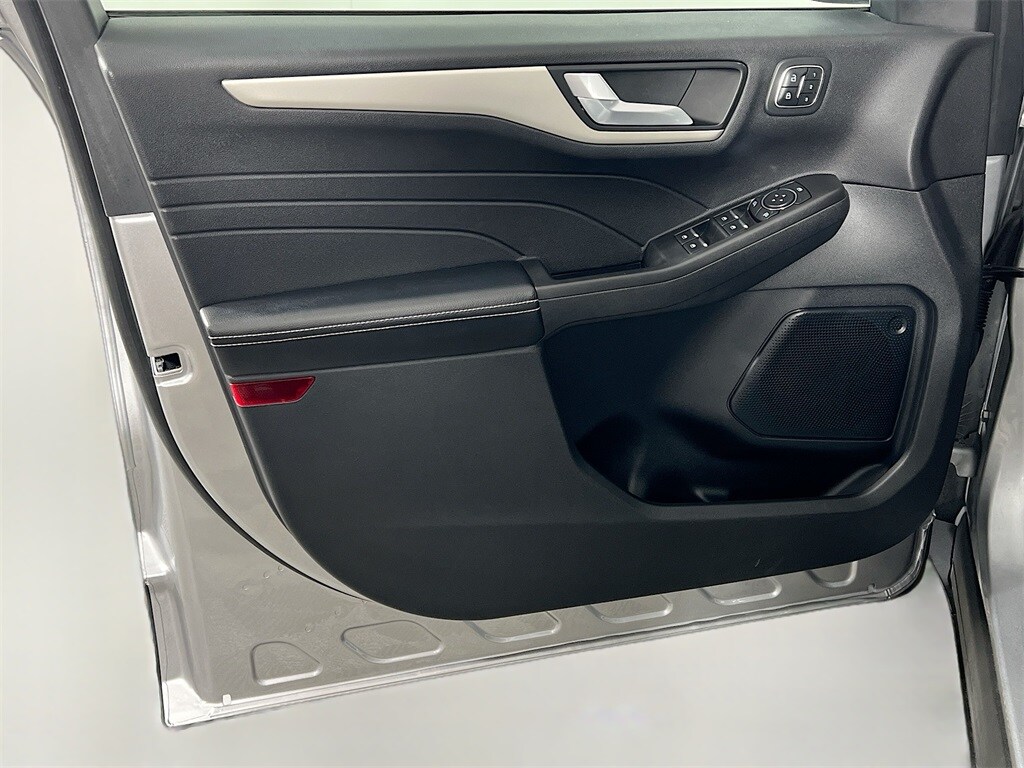 2021 FORD ESCAPE - Image 18