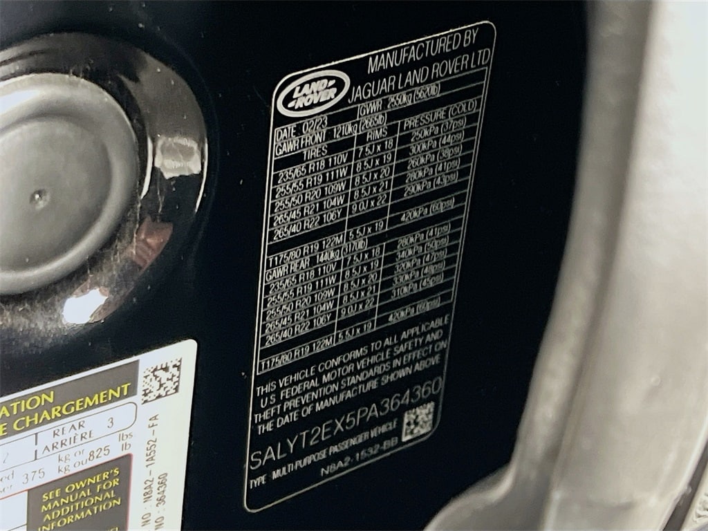 2023 LAND ROVER RANGE ROVER VELAR - Image 33