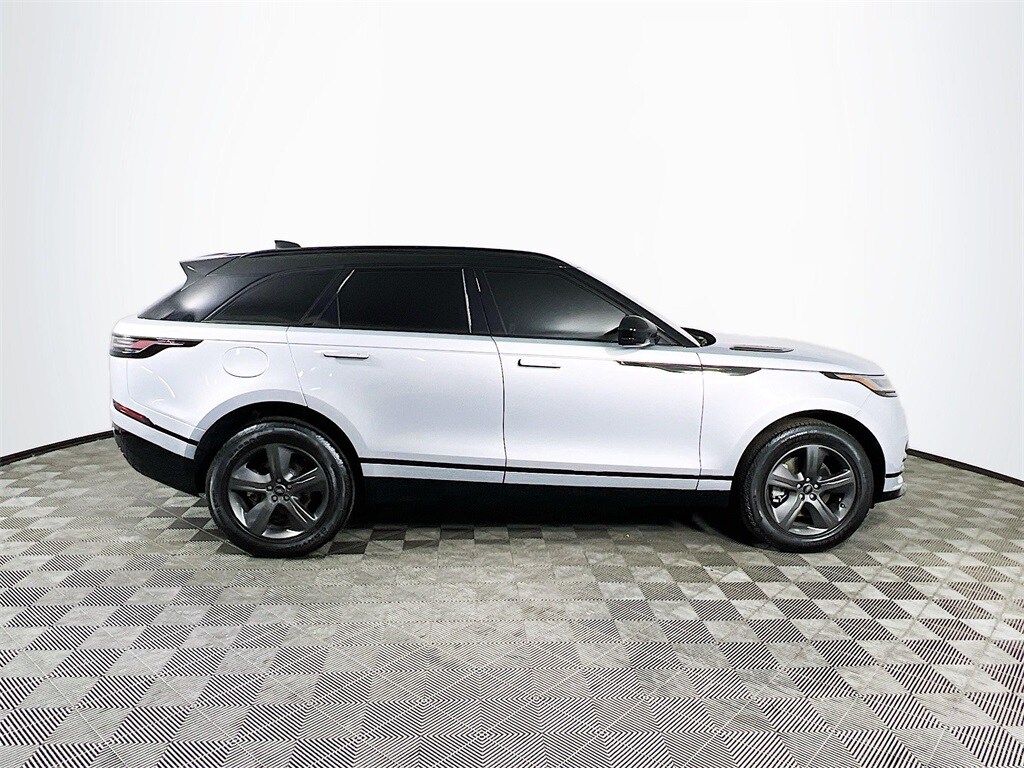 2025 LAND ROVER RANGE ROVER VELAR - Image 4