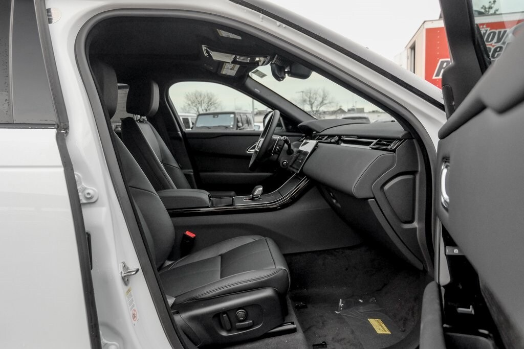 2026 LAND ROVER RANGE ROVER VELAR - Image 21