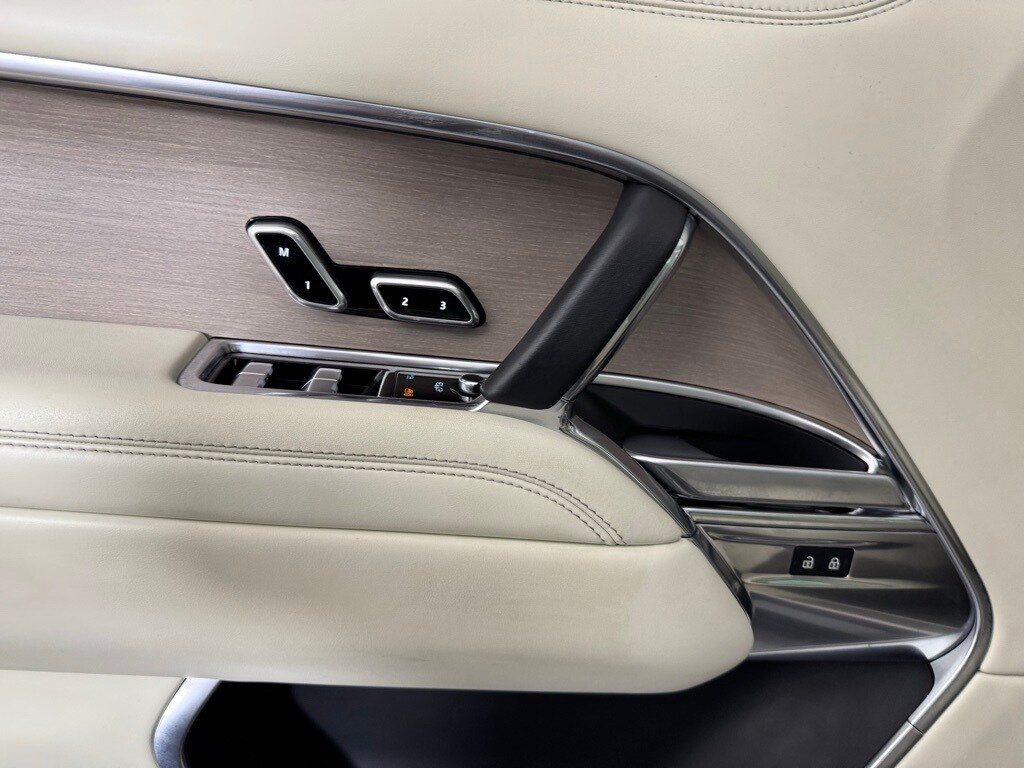 2023 LAND ROVER RANGE ROVER - Image 12