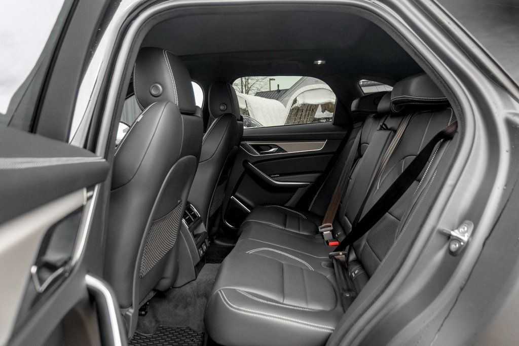 2026 Jaguar F-Pace R-Dynamic S - Photo 16
