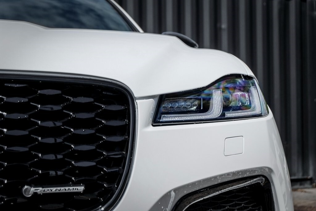 2025 JAGUAR F-PACE - Image 6