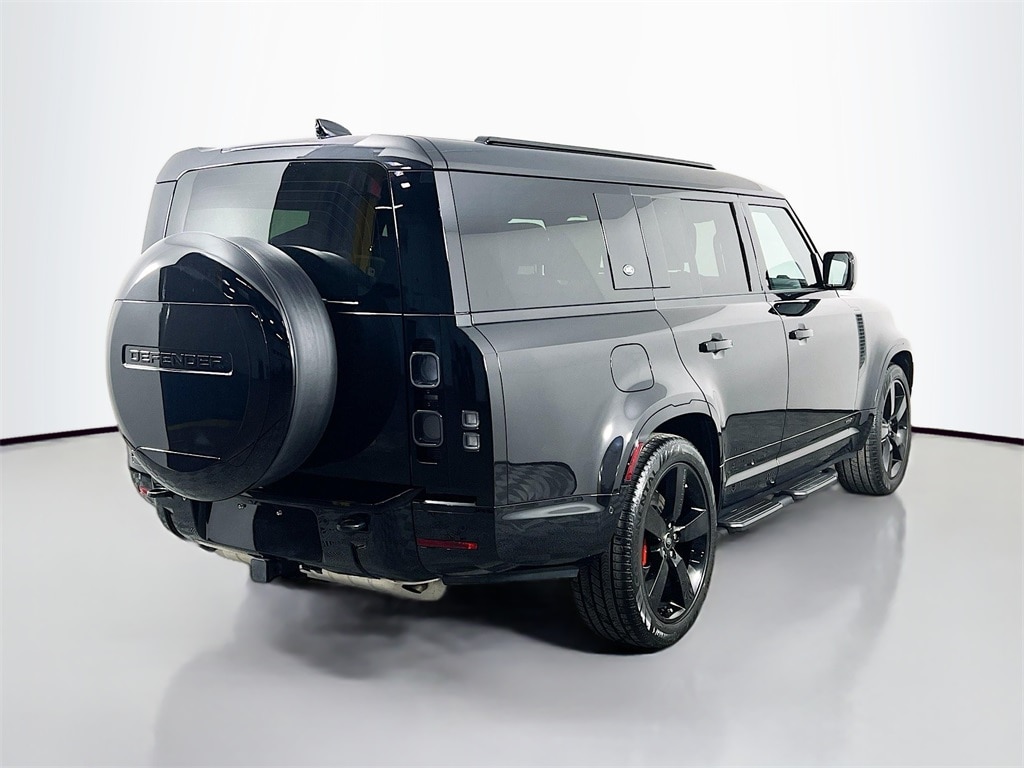 2024 LAND ROVER DEFENDER - Image 5