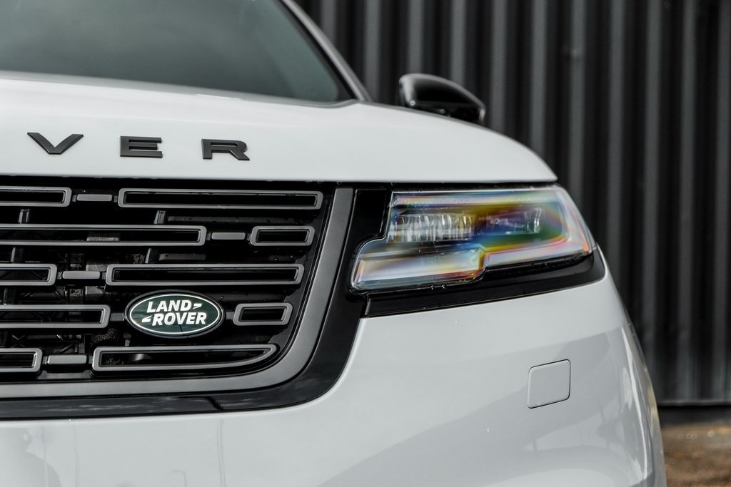2026 LAND ROVER RANGE ROVER VELAR - Image 6