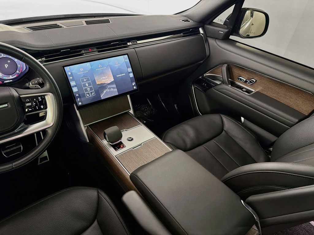 2024 Land Rover Range Rover SE - Photo 25