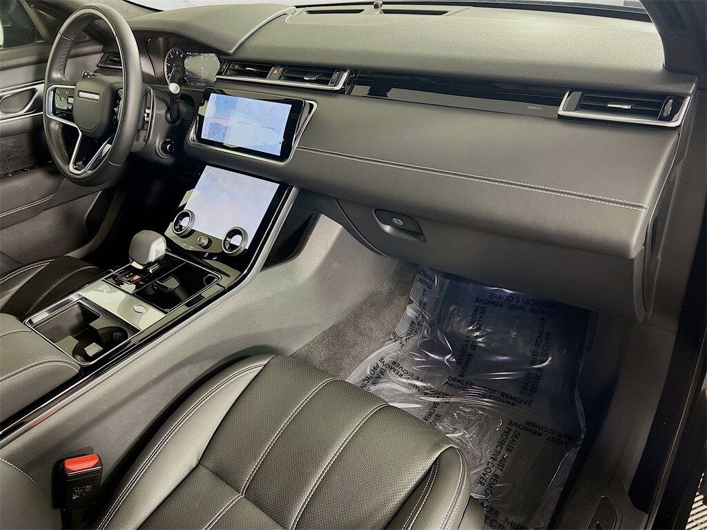 2023 LAND ROVER RANGE ROVER VELAR - Image 30
