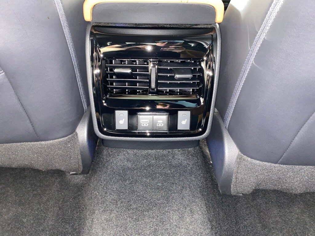 2022 TOYOTA AVALON - Image 28