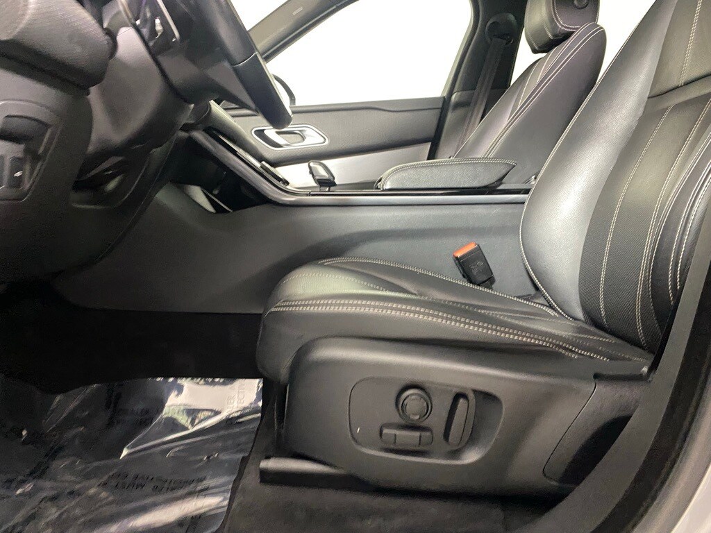 2021 LAND ROVER RANGE ROVER VELAR - Image 17