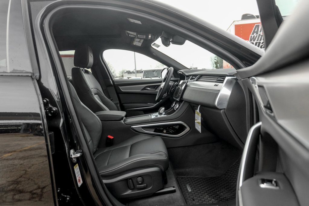 2026 Jaguar F-Pace R-Dynamic S - Photo 20
