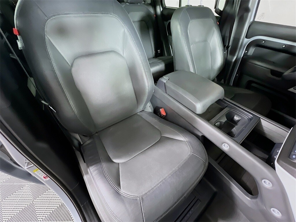 2023 LAND ROVER DEFENDER - Image 30