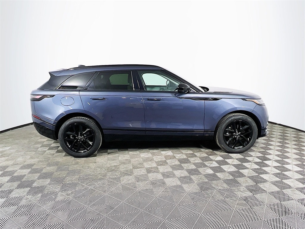 2025 LAND ROVER RANGE ROVER VELAR - Image 4